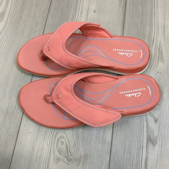 NEW CLARKS Women's Cloudsteppers Glide Post Strawberry Pink Flip Flops Size 11M - Picture 2 of 9